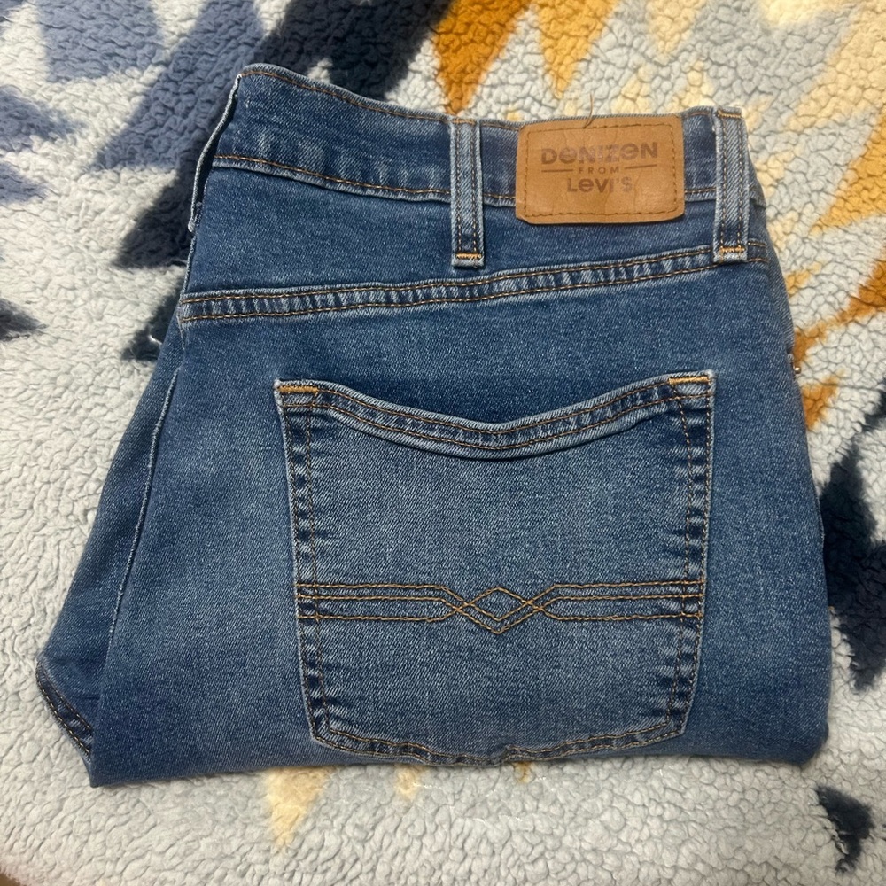 Levi's Denizen Men's Blue Jeans 38 x 30